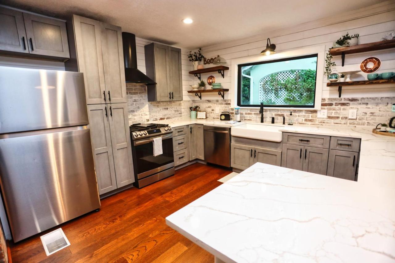 Historic Home Family Friendly Close To Seawall Galveston Exterior photo